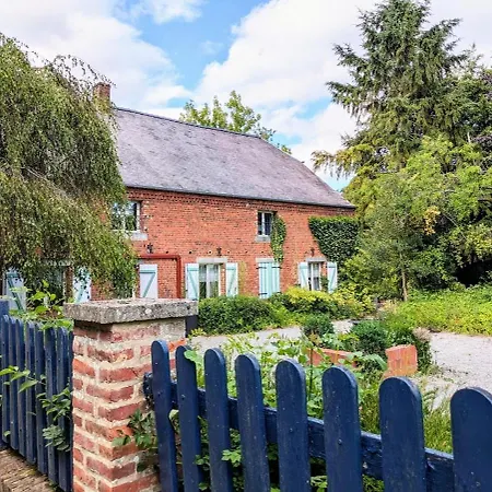 Maison Familiale - La Rabouillere Englancourt